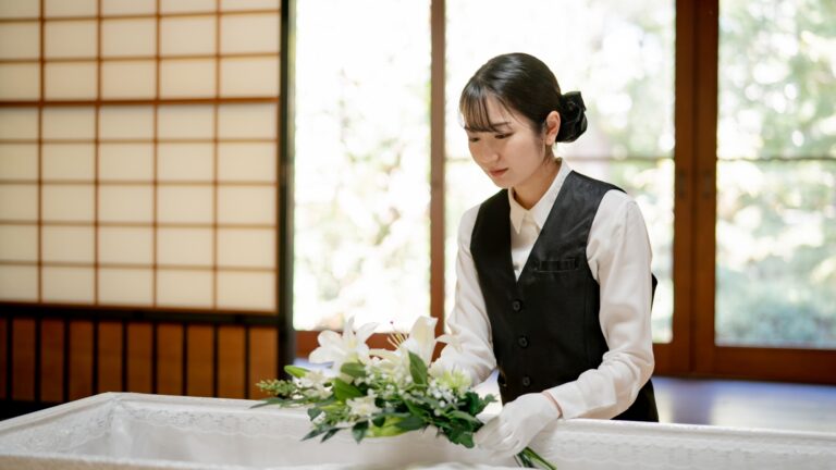 葬儀信託のメリットは？デメリットとあわせて分かりやすく解説